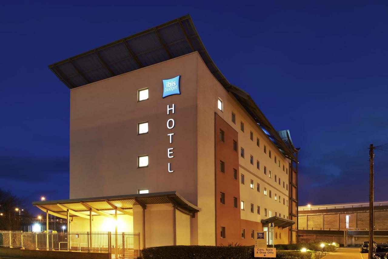 Ibis Budget Newport Room photo
